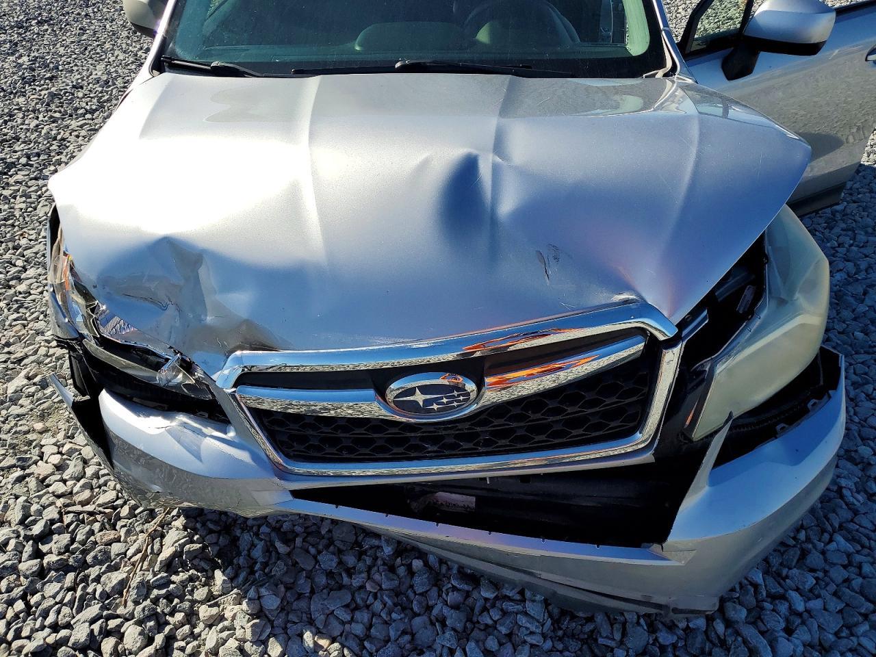 2015 SUBARU FORESTER