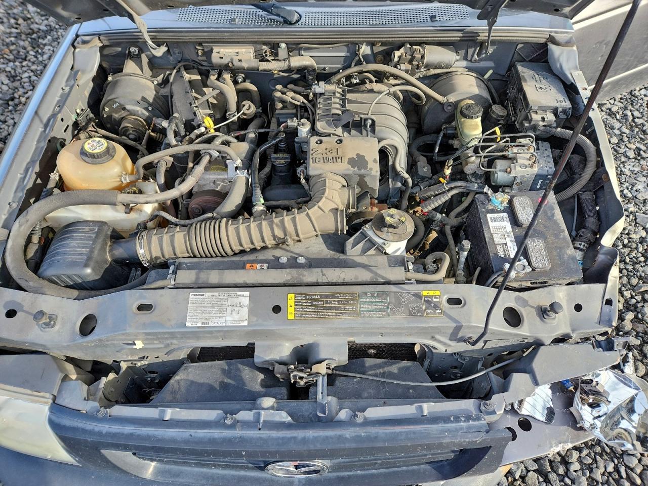 2005 MAZDA B2300