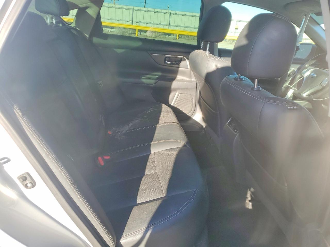 2016 NISSAN ALTIMA