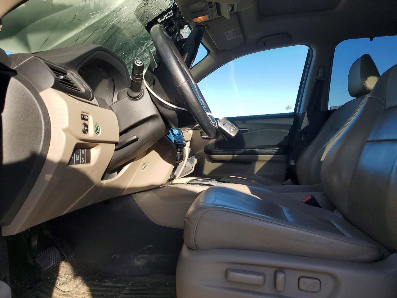 2016 HONDA PILOT