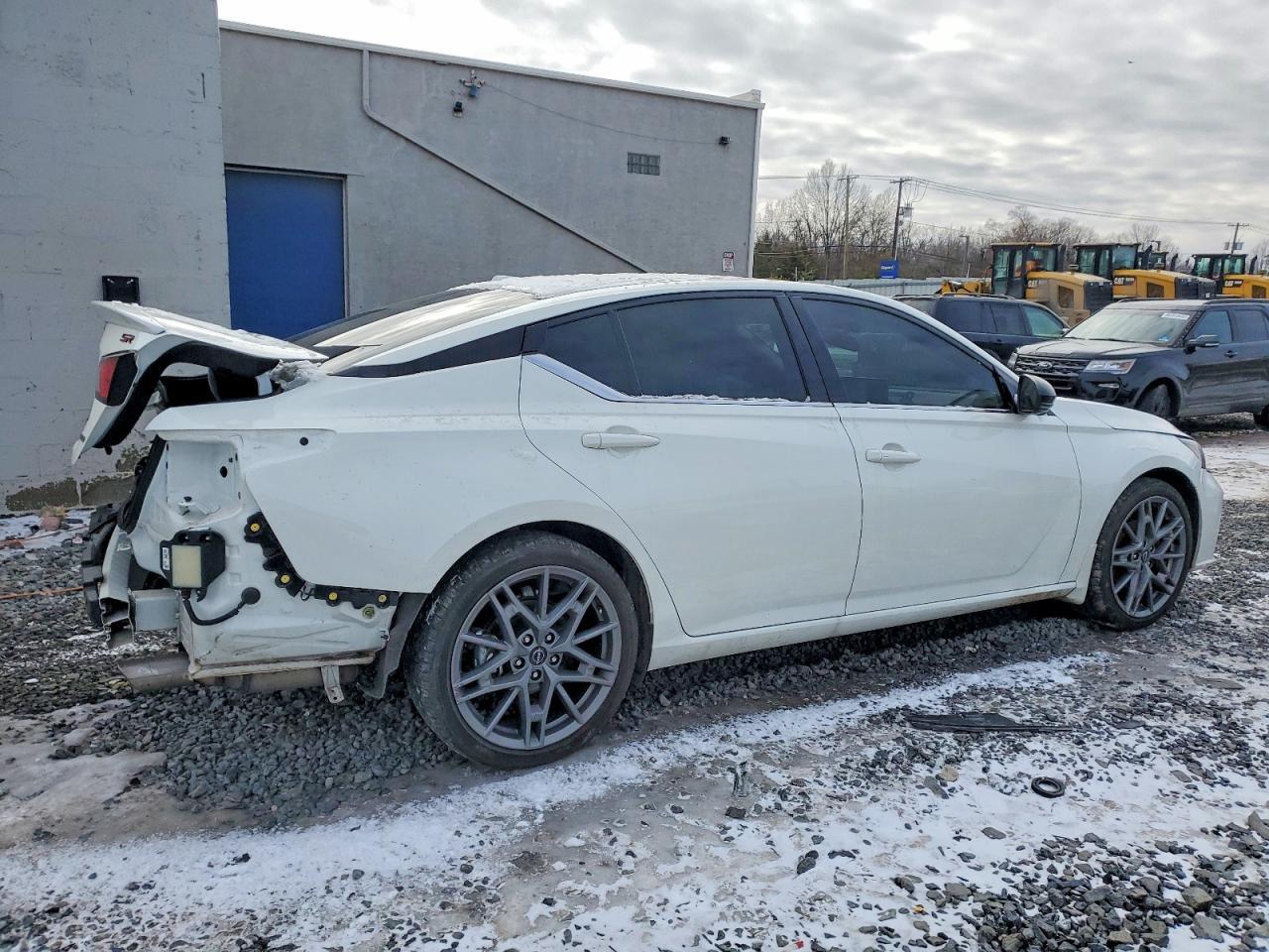 2024 NISSAN ALTIMA