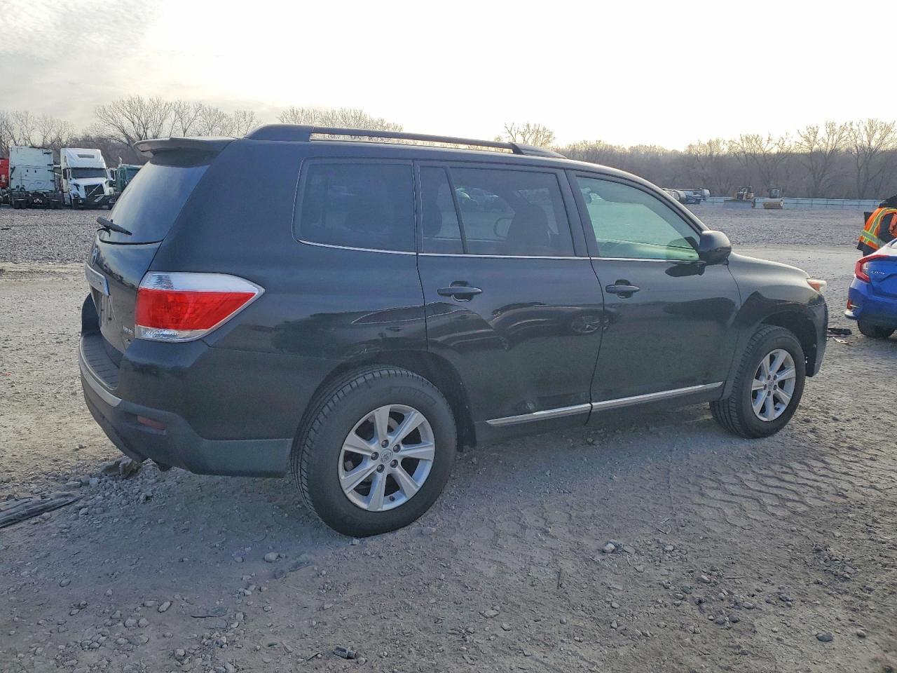 2012 TOYOTA HIGHLANDER