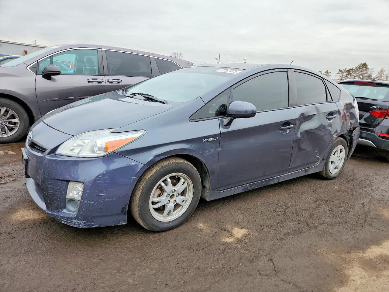 2011 TOYOTA PRIUS