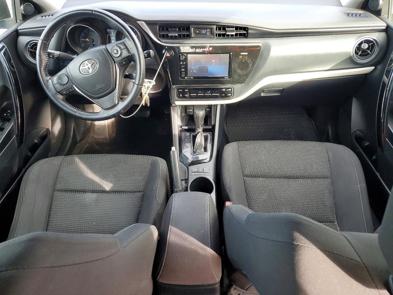 2017 TOYOTA COROLLA