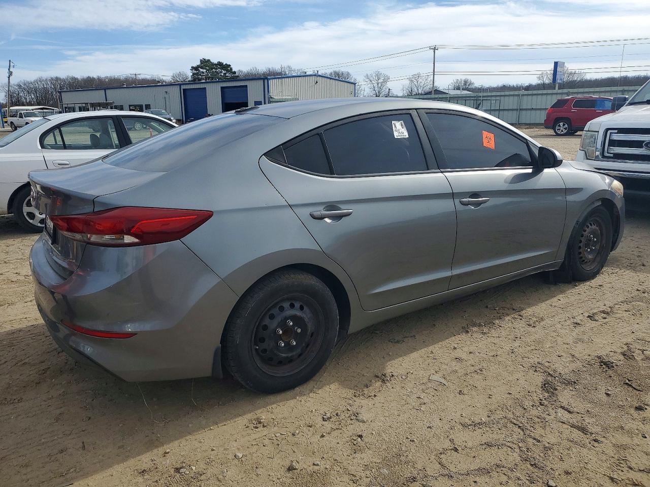 2017 HYUNDAI ELANTRA