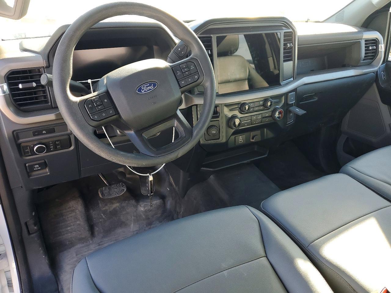 2025 FORD F-150 Lightning
