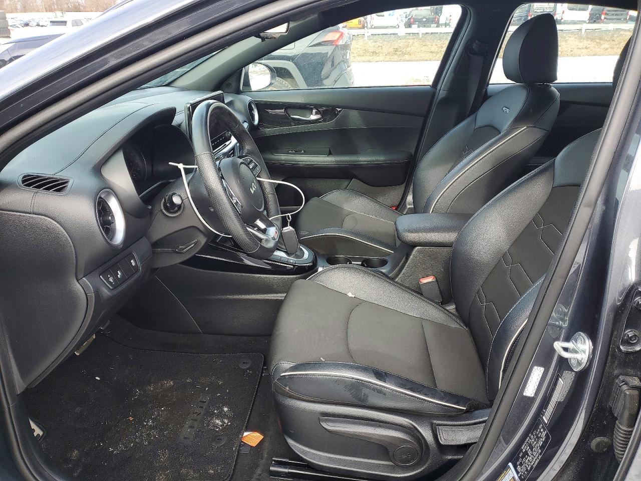 2023 KIA FORTE