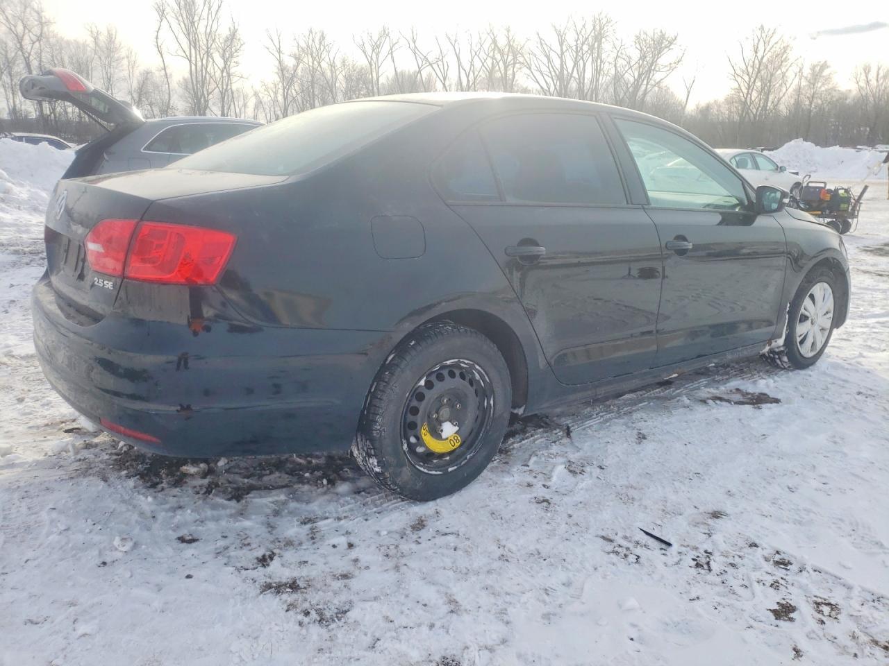 2011 VOLKSWAGEN JETTA