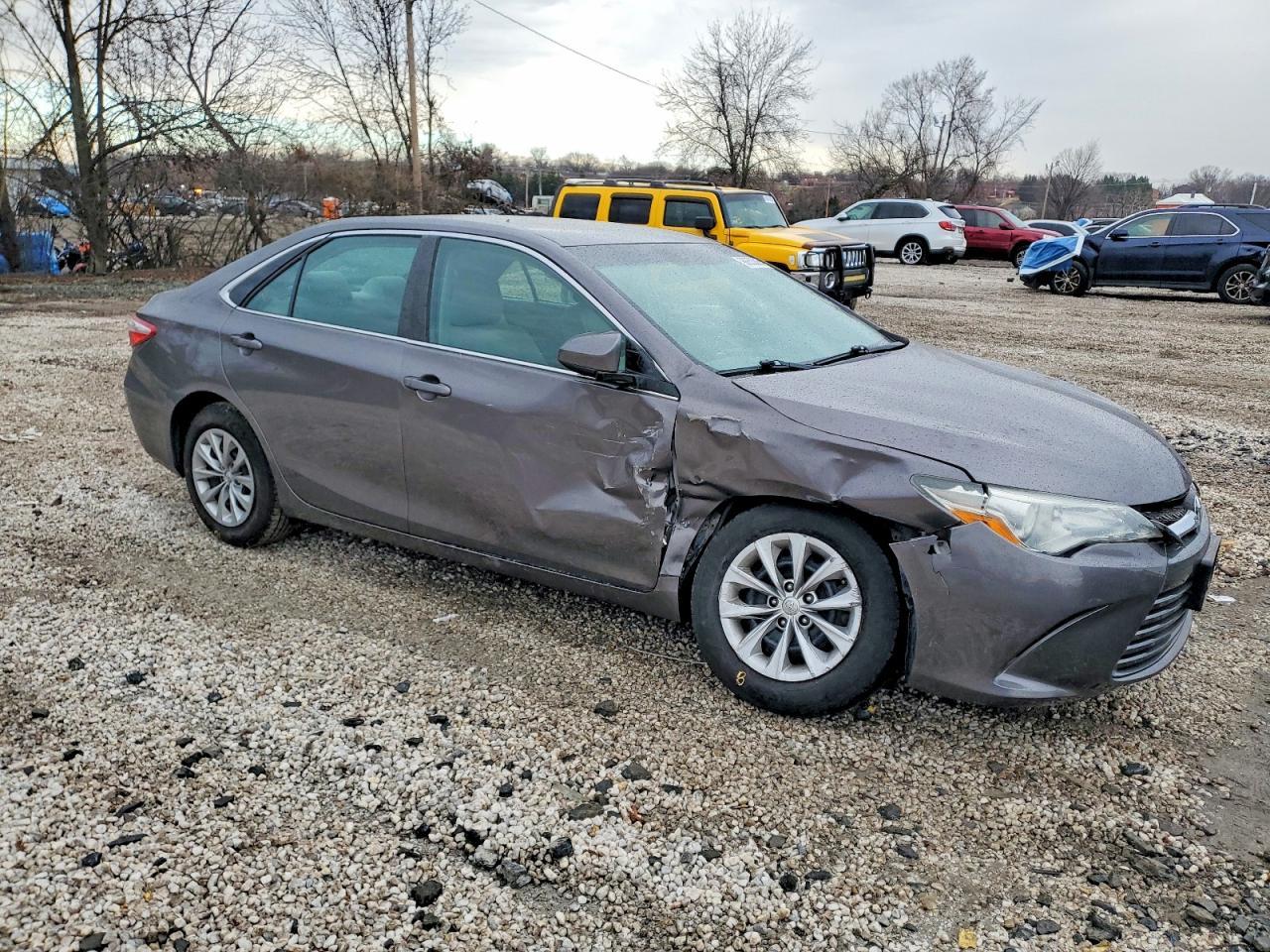 2016 TOYOTA CAMRY