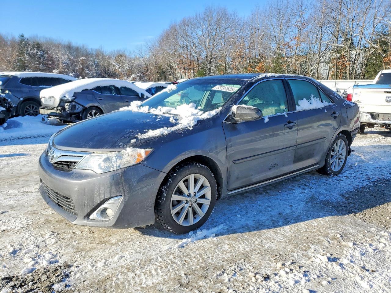 2012 TOYOTA CAMRY