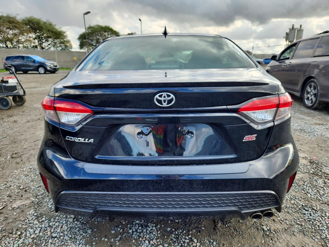 2021 TOYOTA COROLLA