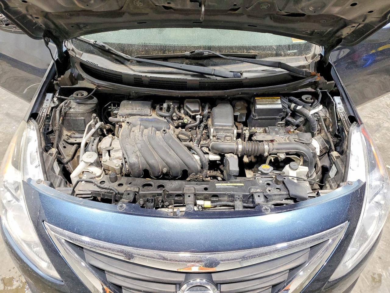 2016 NISSAN VERSA