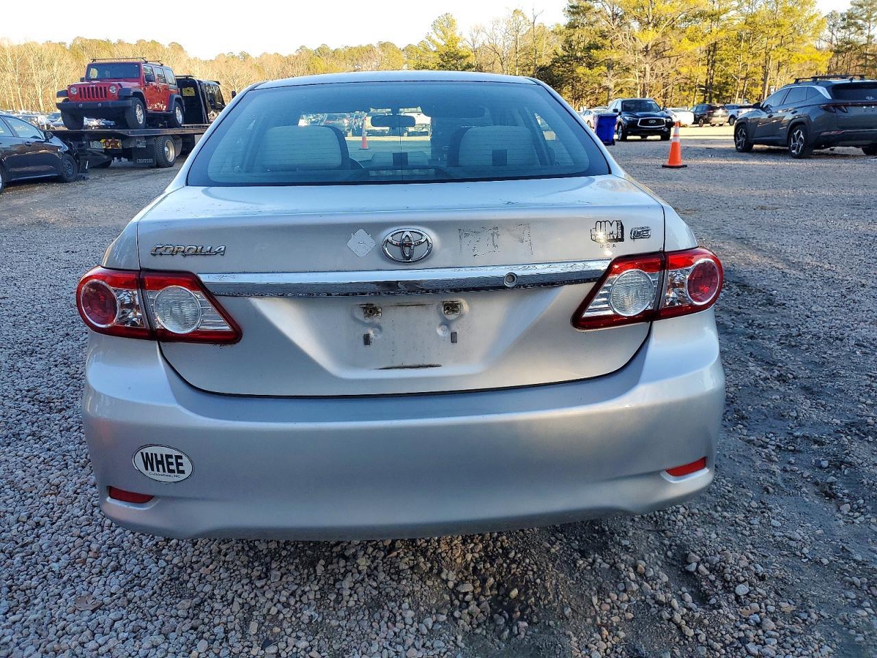 2011 TOYOTA COROLLA