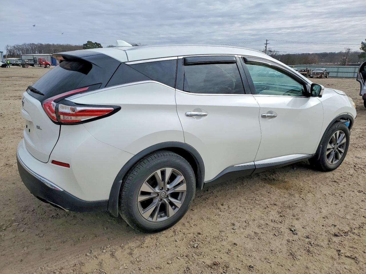 2016 NISSAN MURANO