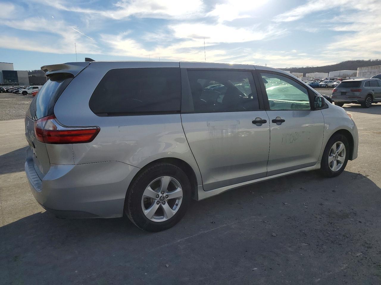2020 TOYOTA SIENNA