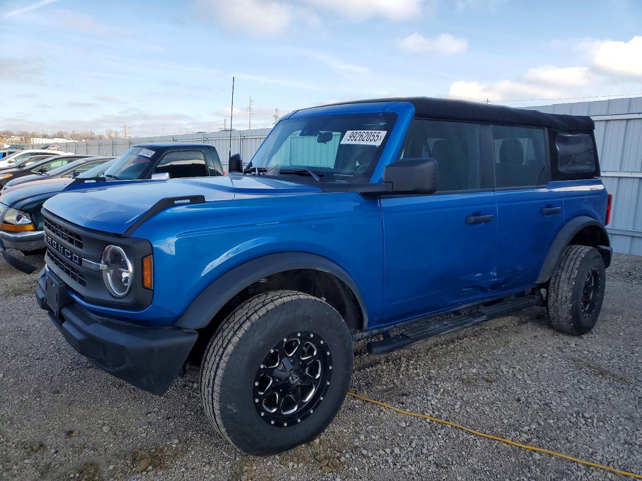 2023 FORD Bronco