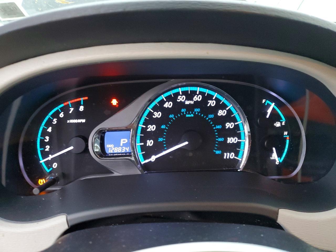 2013 TOYOTA SIENNA