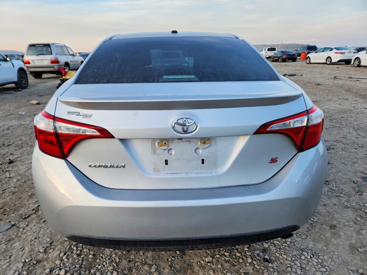 2016 TOYOTA COROLLA