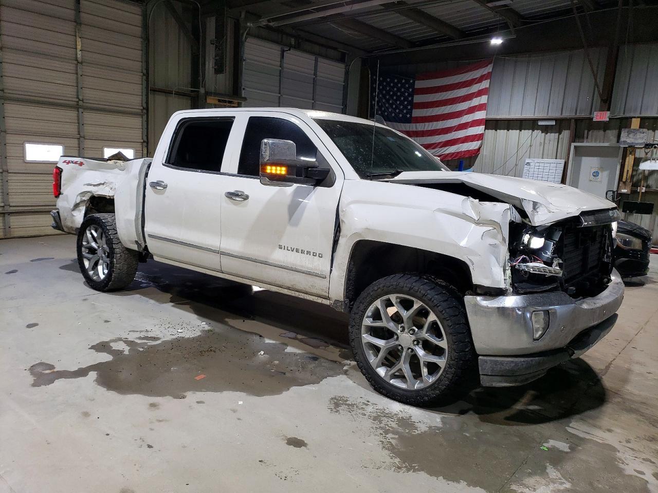 2017 CHEVROLET Silverado