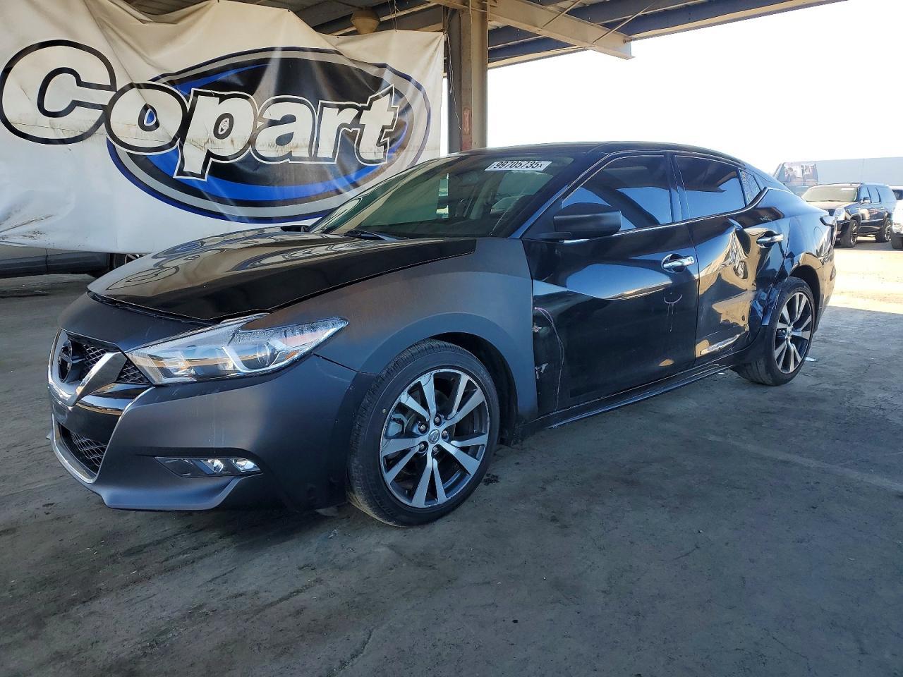 2016 NISSAN Maxima