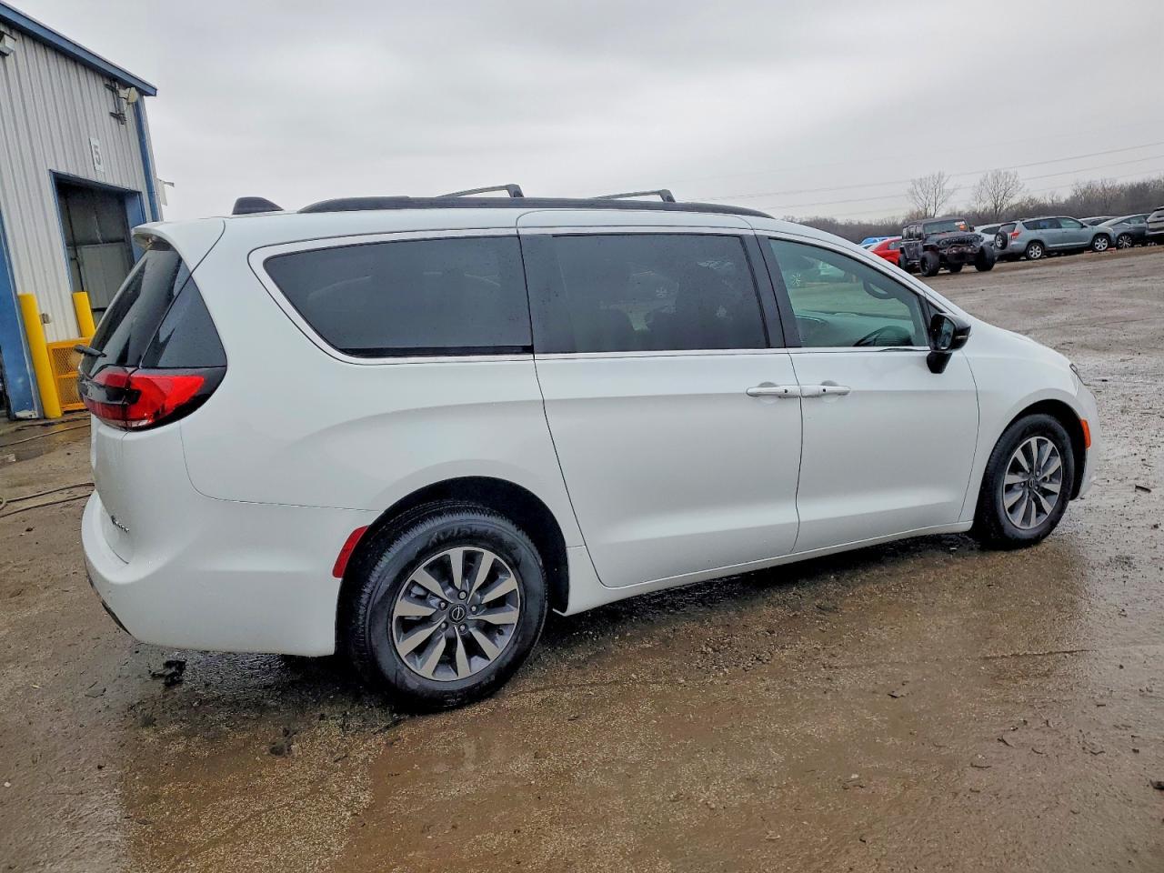 2026 CHRYSLER Pacifica