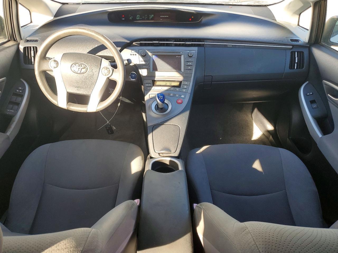 2012 TOYOTA PRIUS