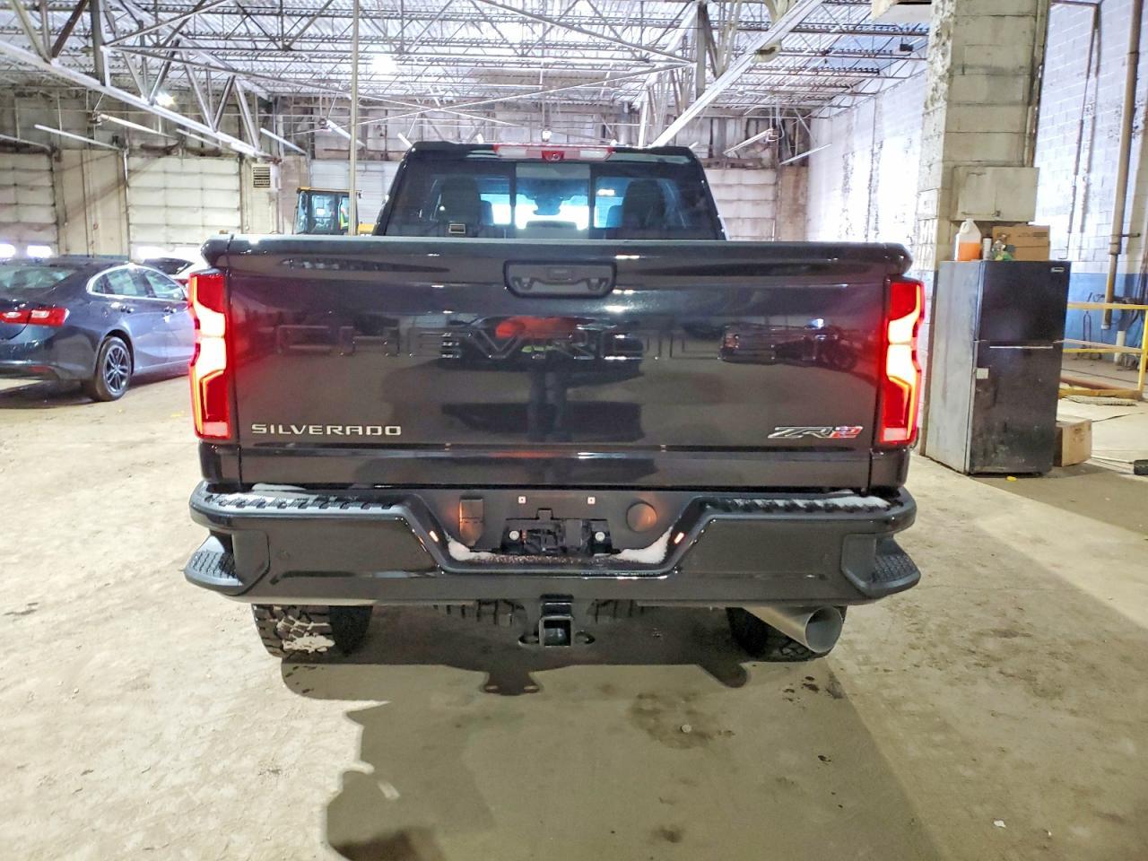 2025 CHEVROLET Silverado