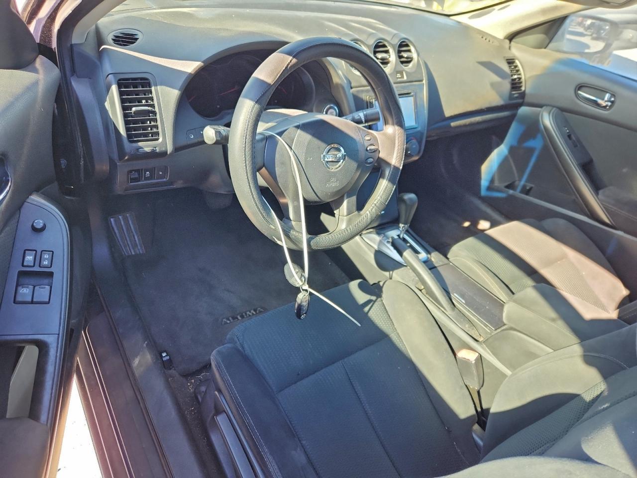2012 NISSAN ALTIMA