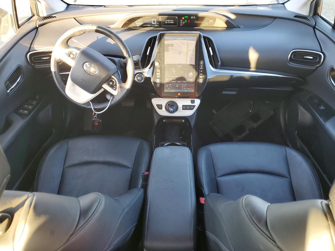 2017 TOYOTA Prius Prime