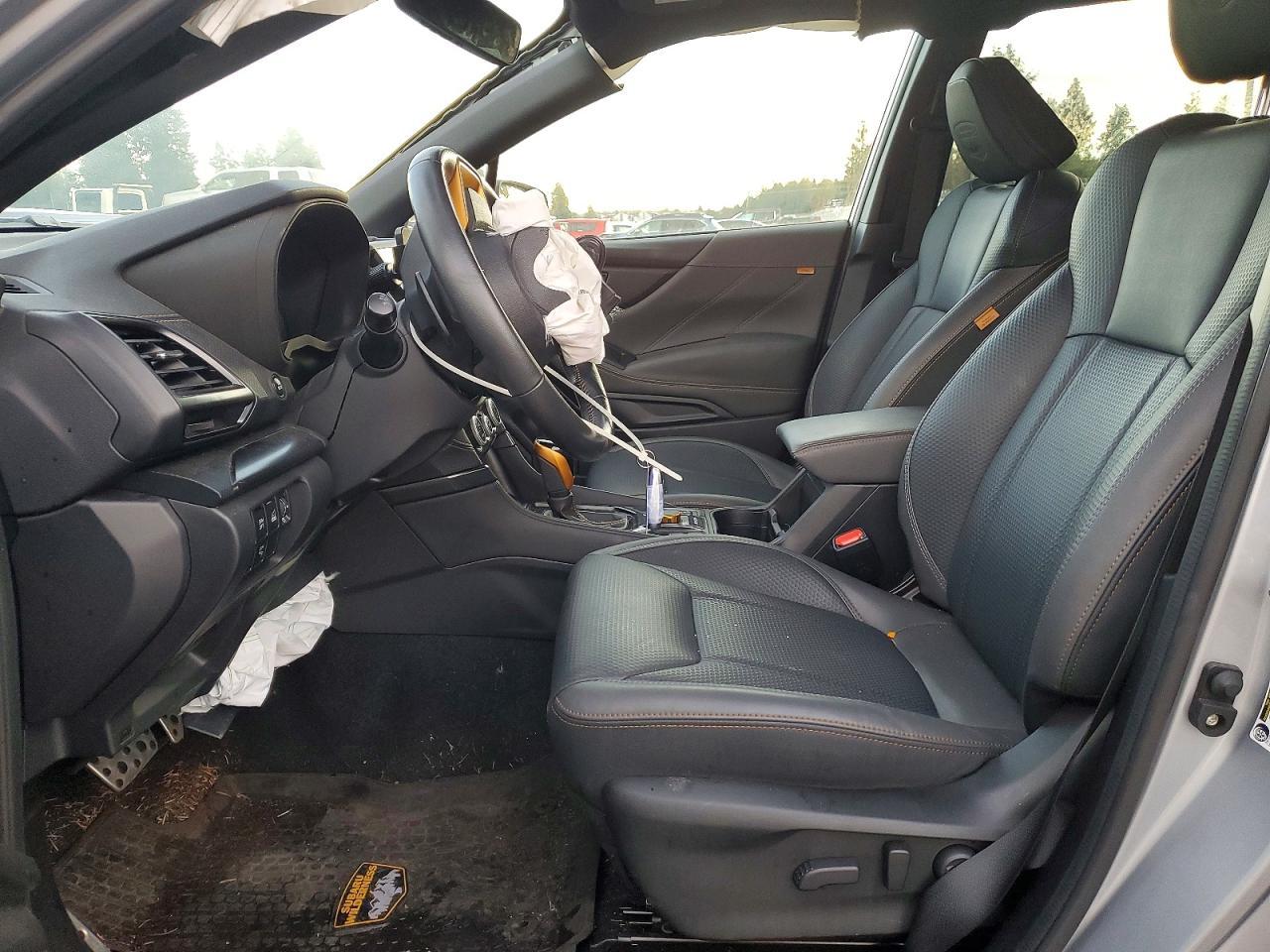 2023 SUBARU FORESTER