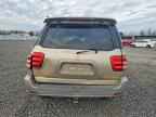 2004 TOYOTA Sequoia