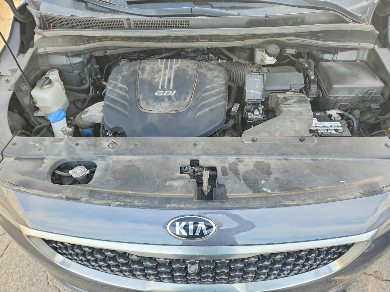 2016 KIA SEDONA