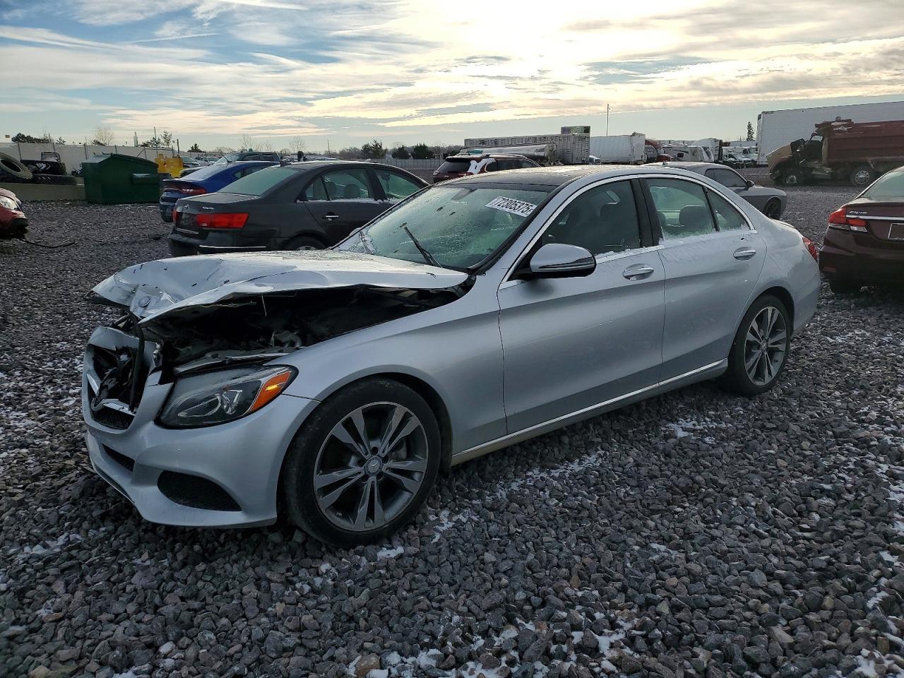 2016 MERCEDES-BENZ C-CLASS