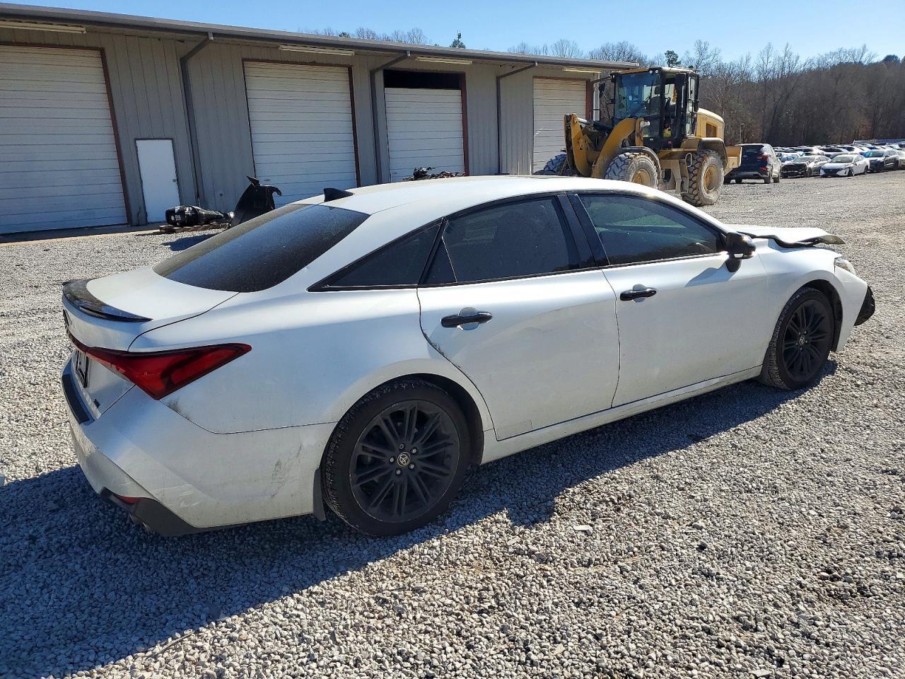 2021 TOYOTA Avalon