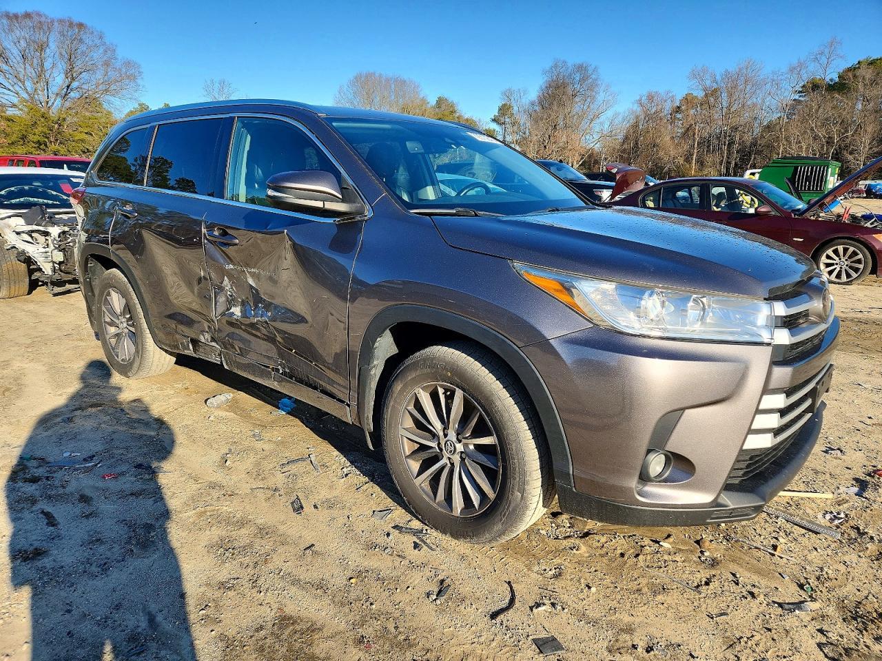 2018 TOYOTA HIGHLANDER