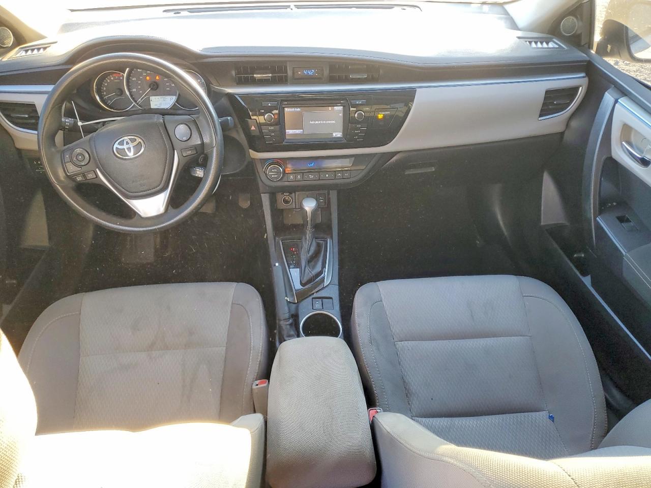2016 TOYOTA COROLLA