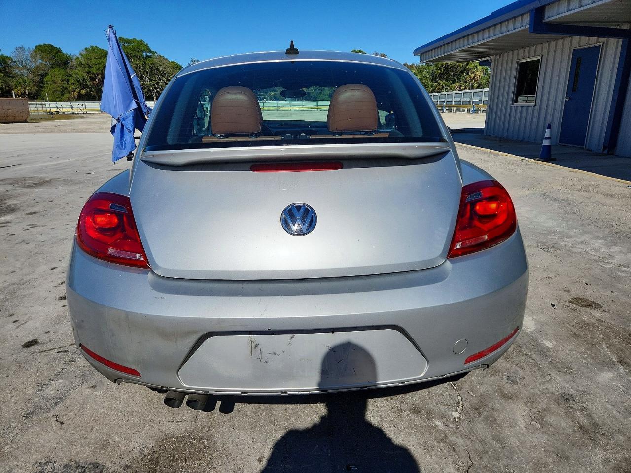 2015 VOLKSWAGEN Beetle