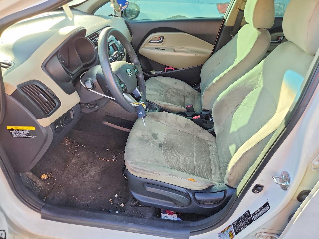 2013 KIA RIO