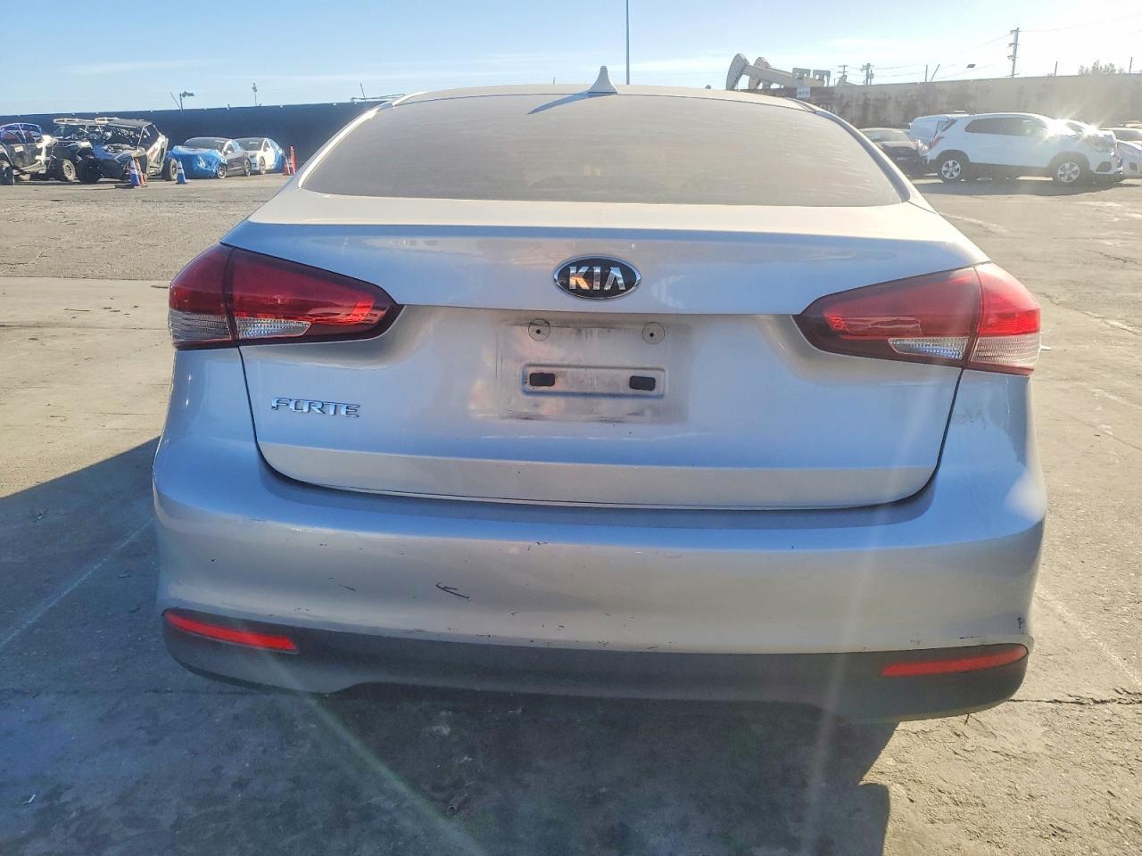 2018 KIA FORTE