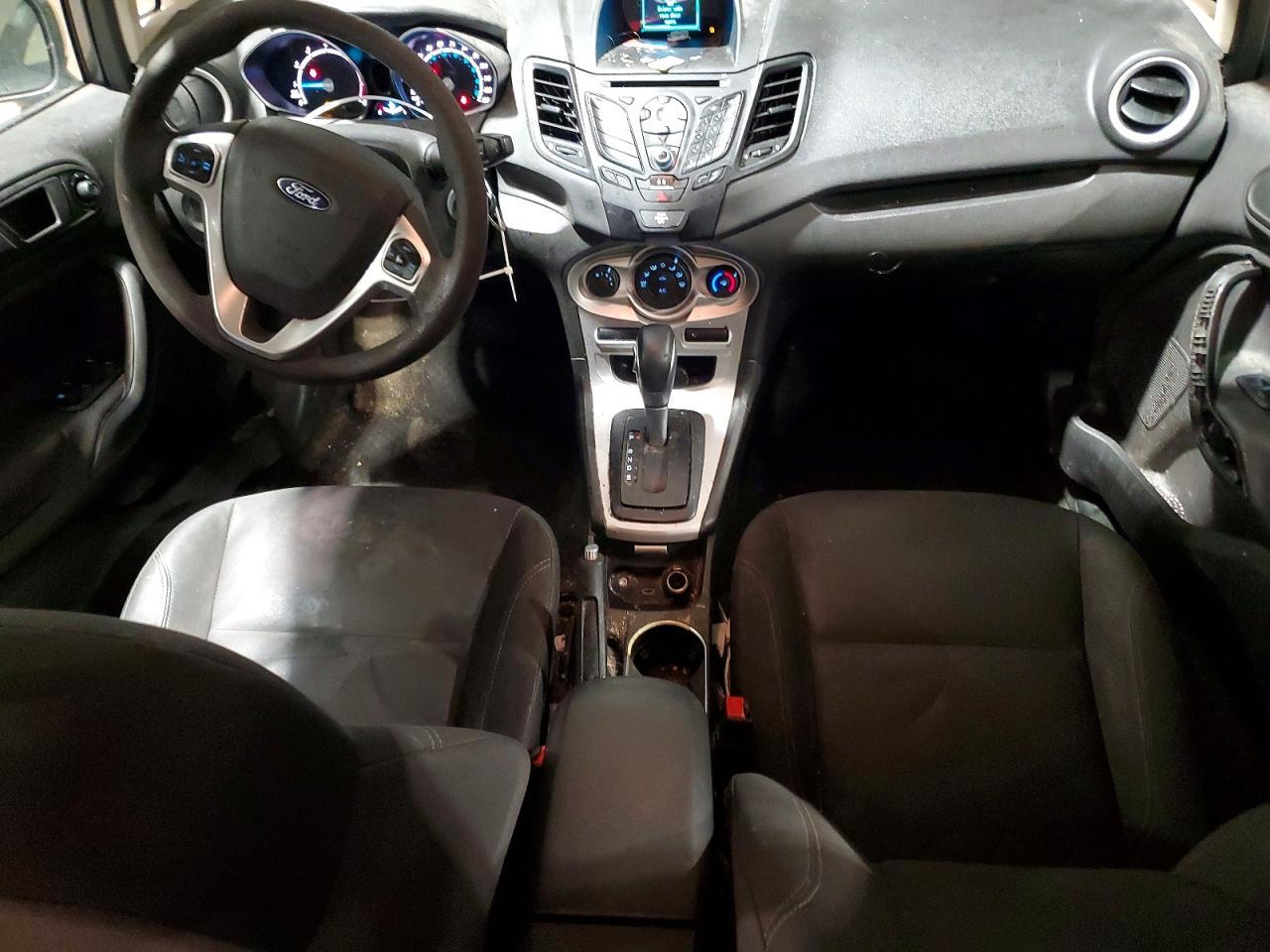 2017 FORD Fiesta