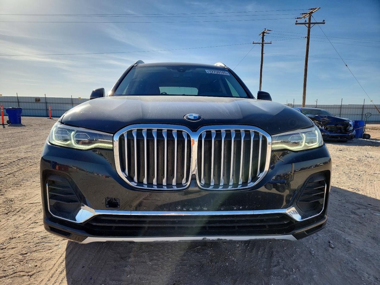 2022 BMW X7