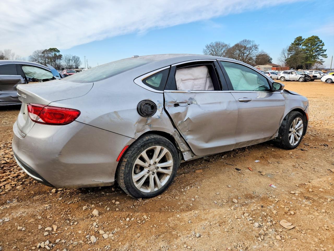 2015 CHRYSLER 200