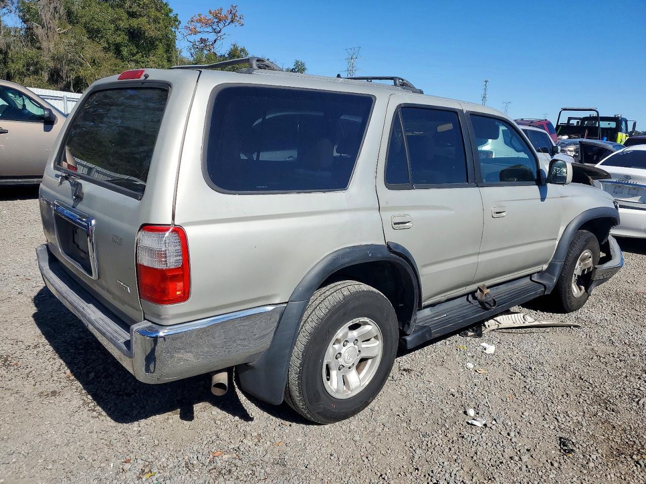 2000 TOYOTA 4Runner