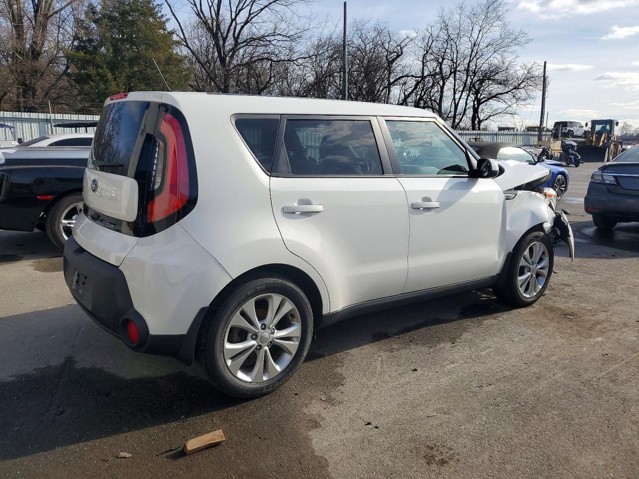 2015 KIA SOUL