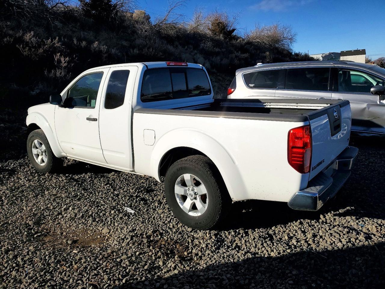 2012 NISSAN Frontier