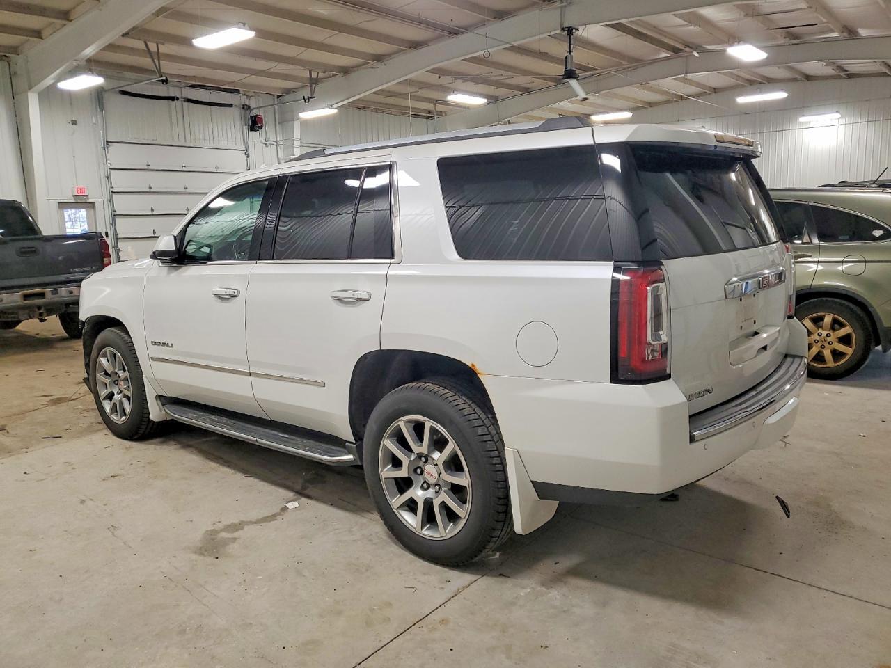 2016 GMC Yukon