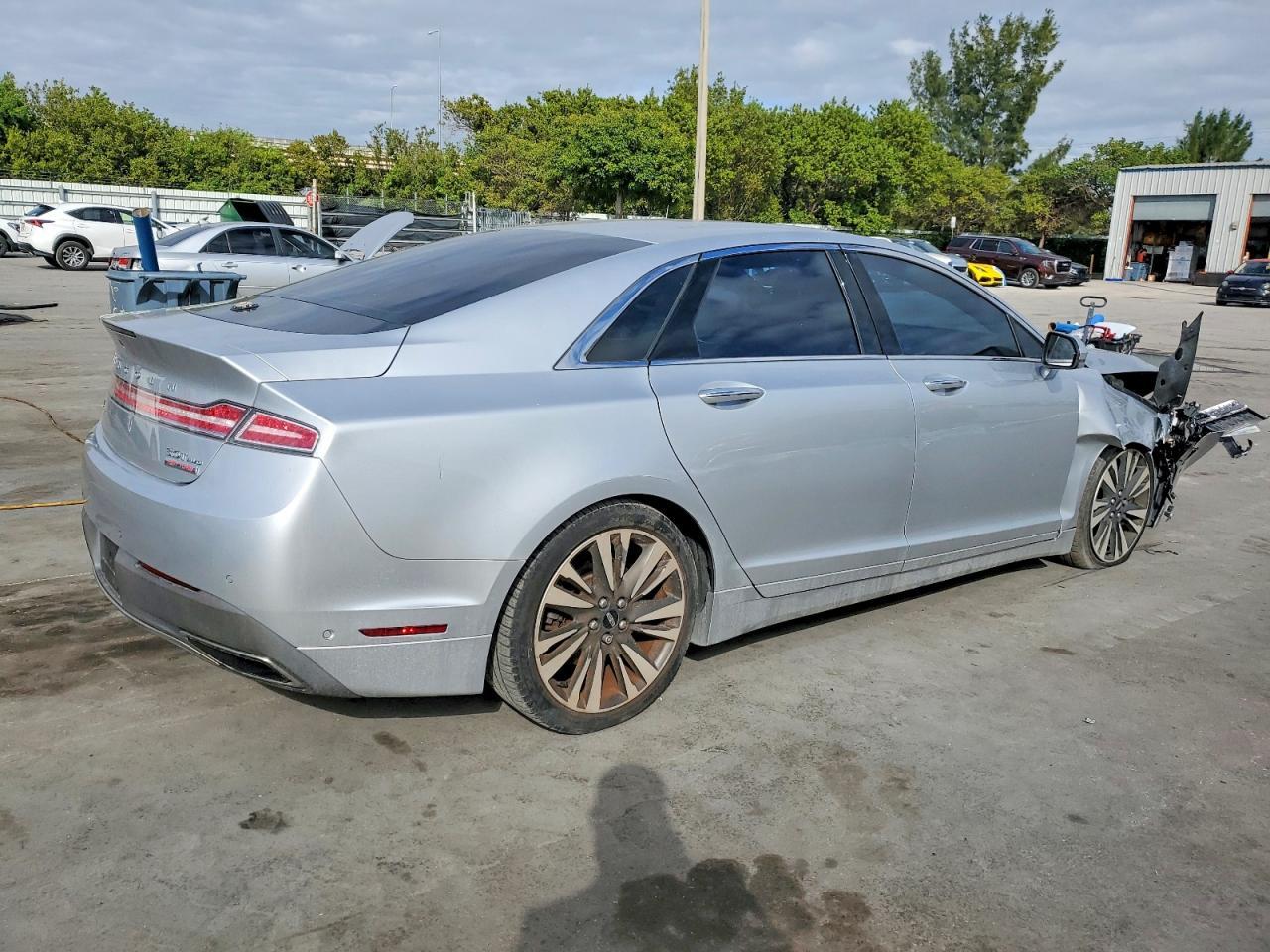 2019 LINCOLN MKZ