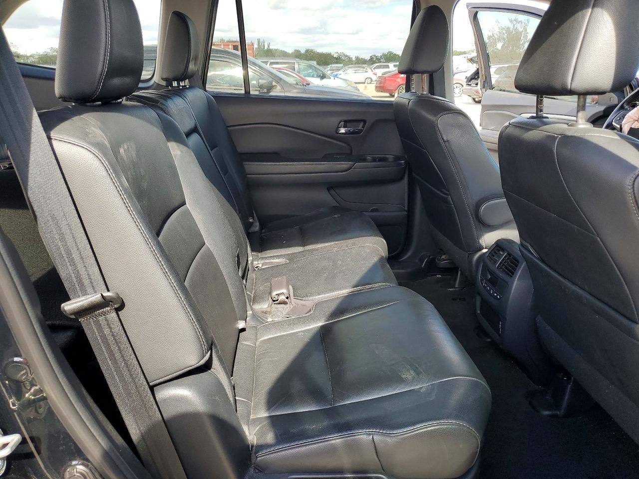 2020 HONDA PILOT