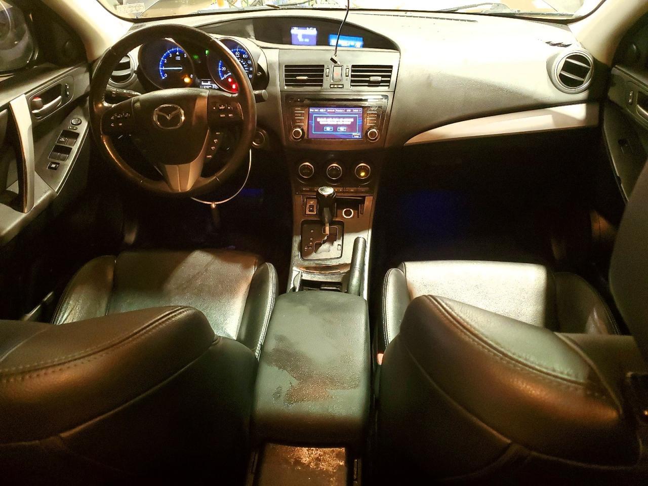 2013 MAZDA 3