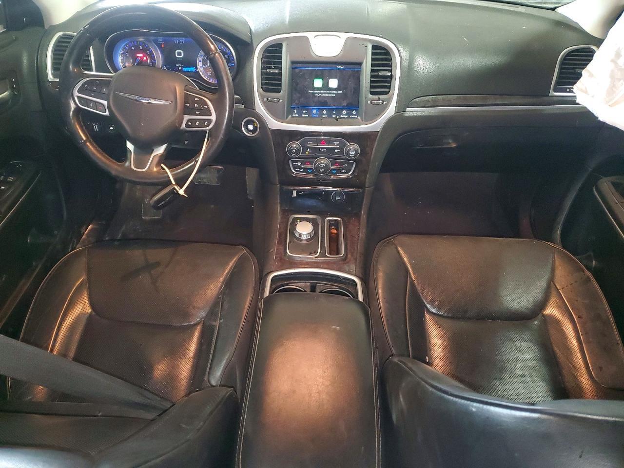 2018 CHRYSLER 300